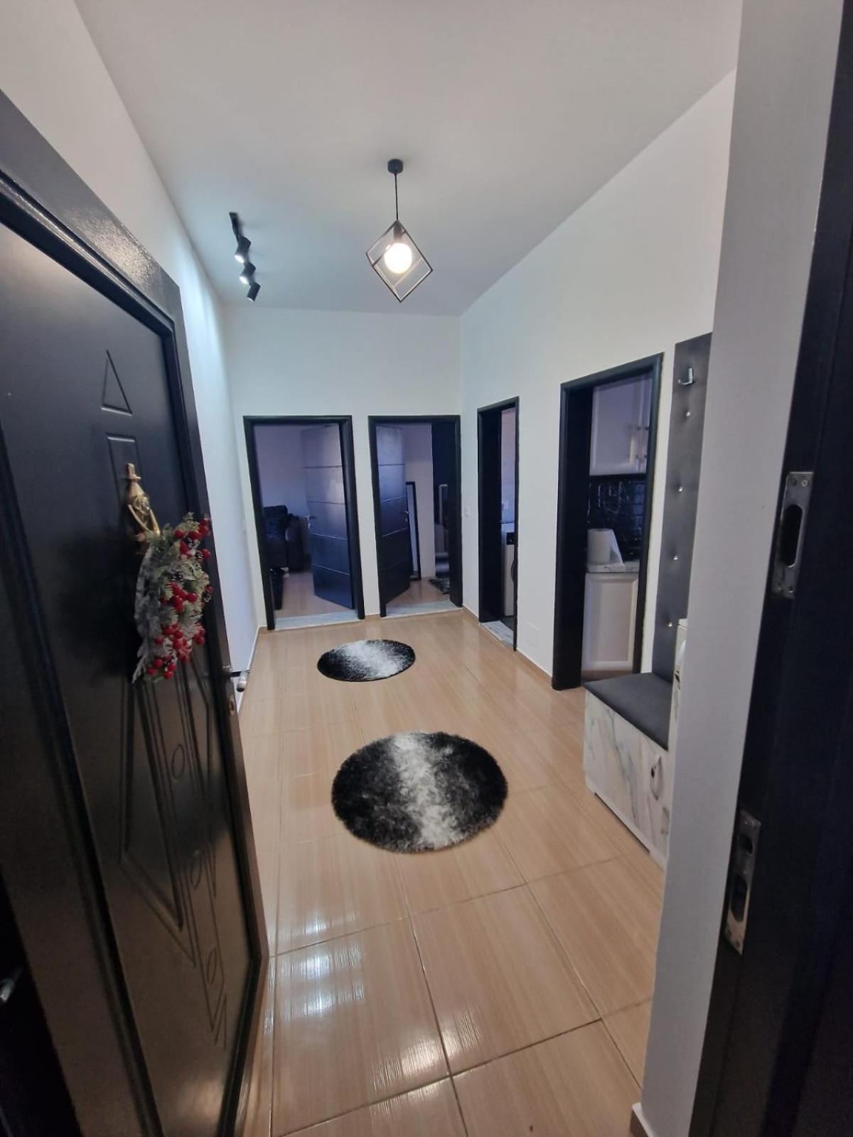 Apartament Yourhome *
